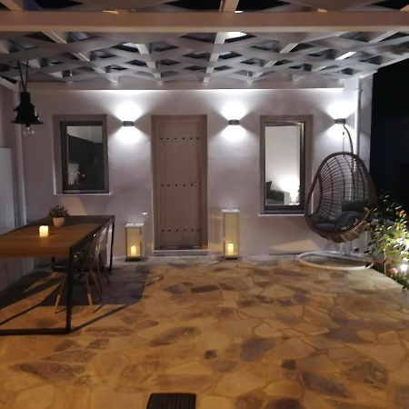 Yalos Luxury Home Agioi Saranta Exterior foto