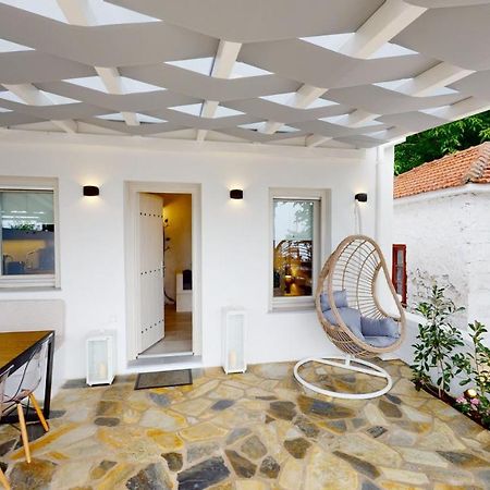 Yalos Luxury Home Agioi Saranta Exterior foto