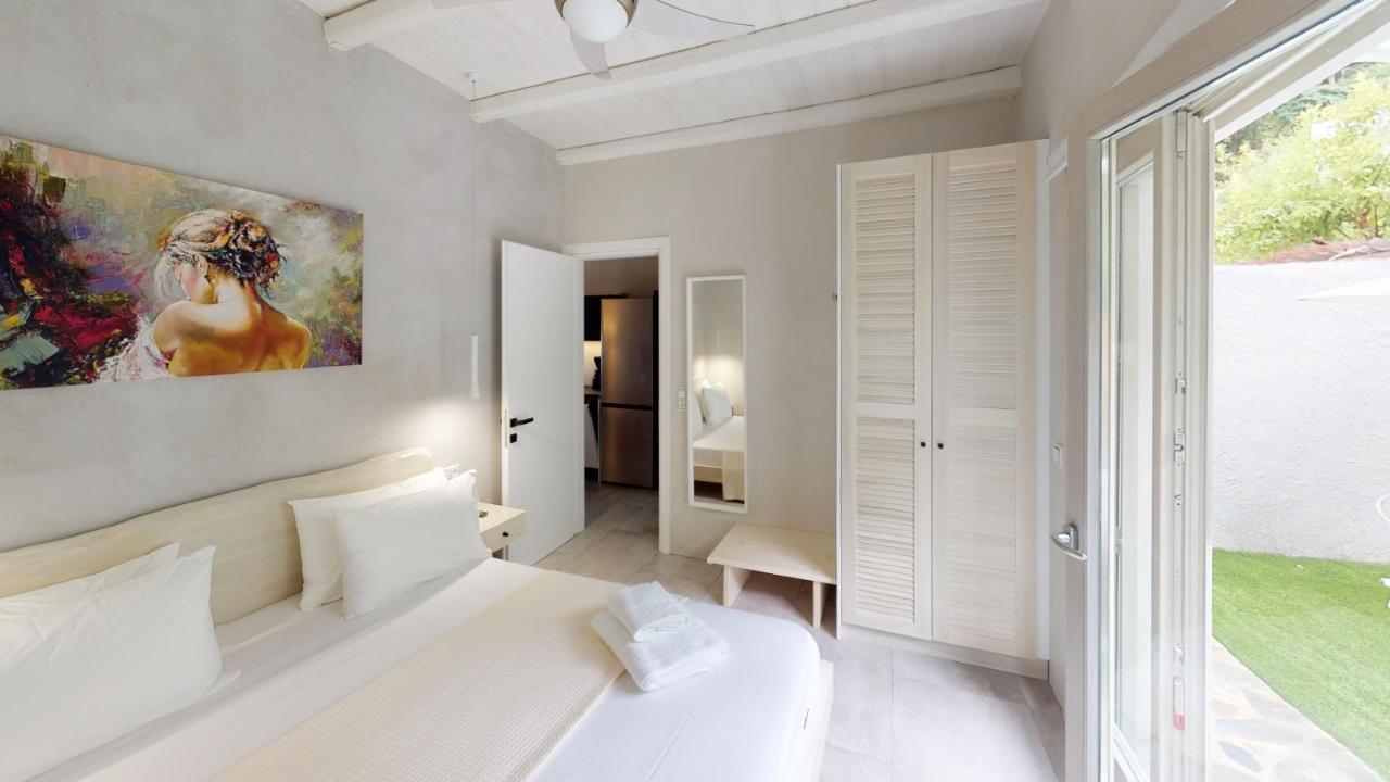 Yalos Luxury Home Agioi Saranta Exterior foto